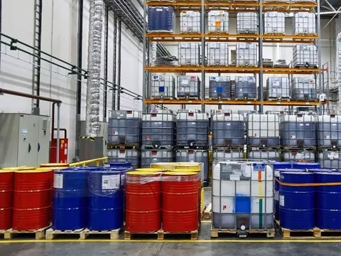 ‏EU muốn hạ giá trần dầu Nga nhưng cần thêm sự hỗ trợ từ Mỹ‏